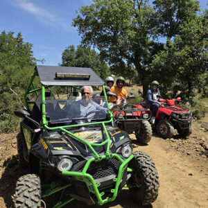 tour-di-2-ore-2-persone-quad-e-buggy